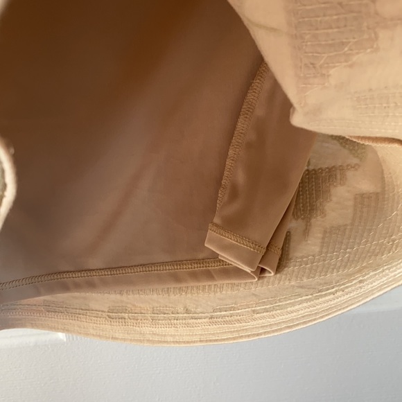 express sequined skirt size M NWT - Picture 7 of 7